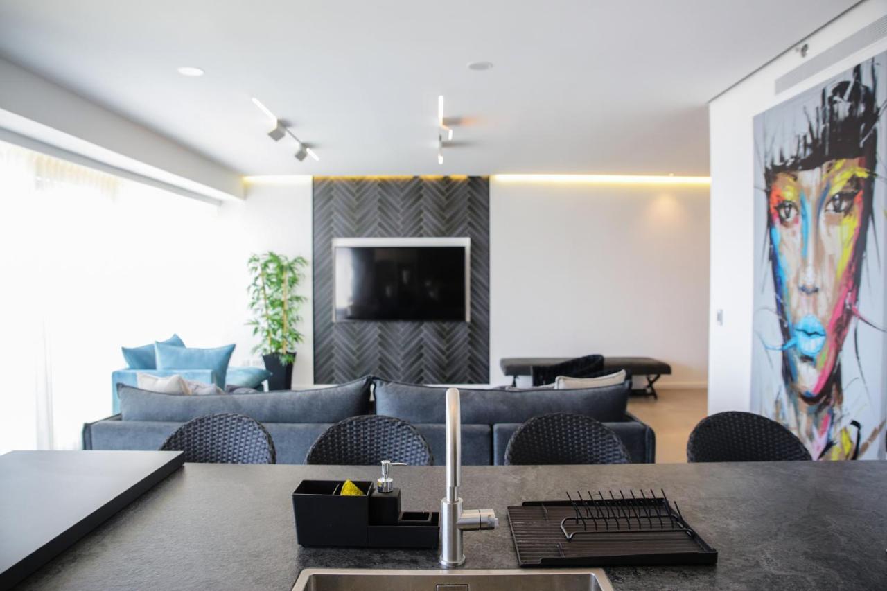 Yalarent Midtown Towers Tlv * Tel-Aviv