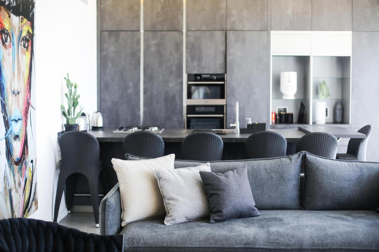 Yalarent Midtown Towers Tlv Apartment Tel Aviv