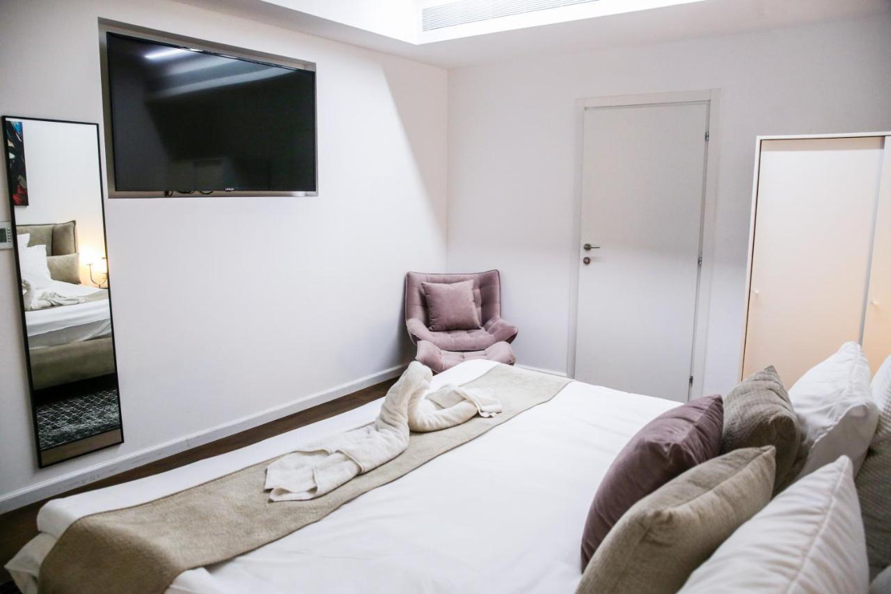 Apartment Yalarent Midtown Towers Tlv